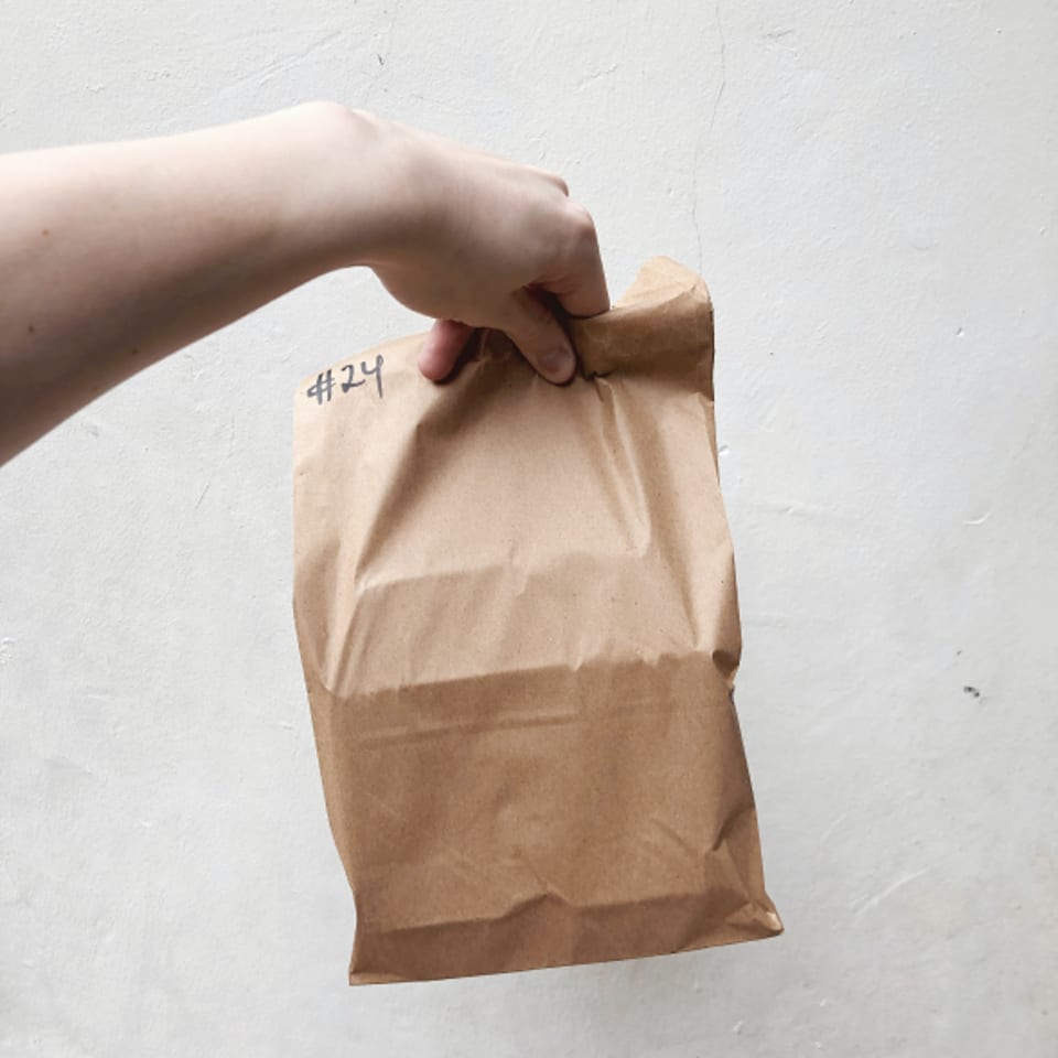 Burger Delivery and Pickup Options: Enjoy Anywhere